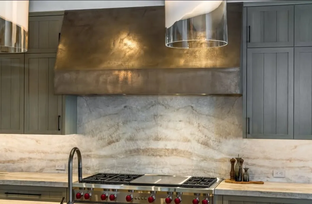 Hand-applied plaster feature by Rebel Venetian — Truckee & Tahoe (2)